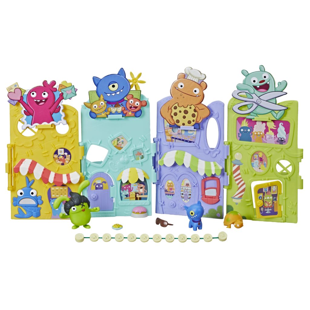 Uglydolls UGLYVILLE MAIN ST playset