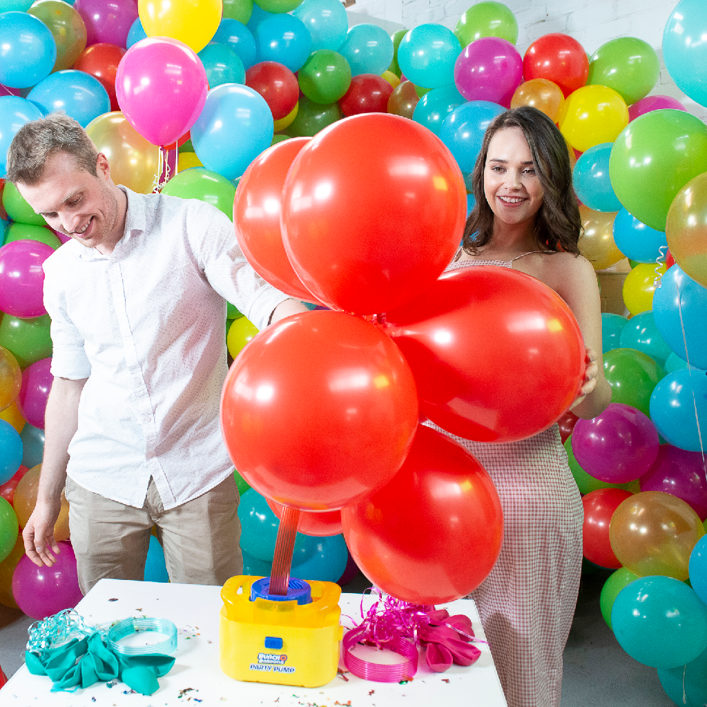 ZURU Officially Launches Bunch O Balloons SelfSealing Party Balloons