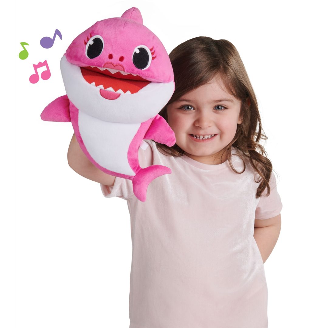 WowWee Launches Baby Shark Fingerlings, Lucky Fortune BFF Series