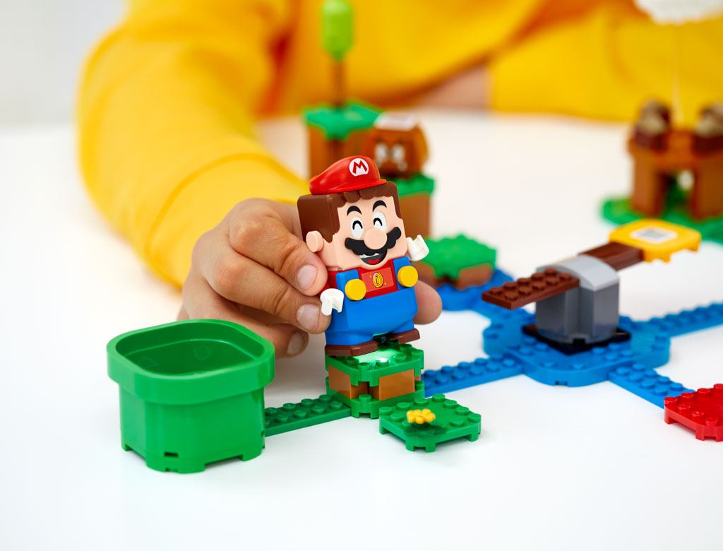 LEGO Super Mario Set