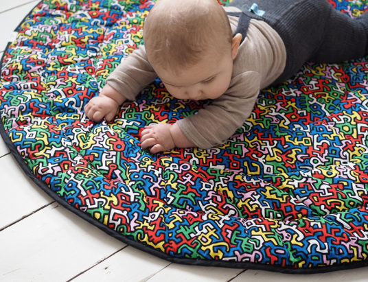 etta loves x keith haring