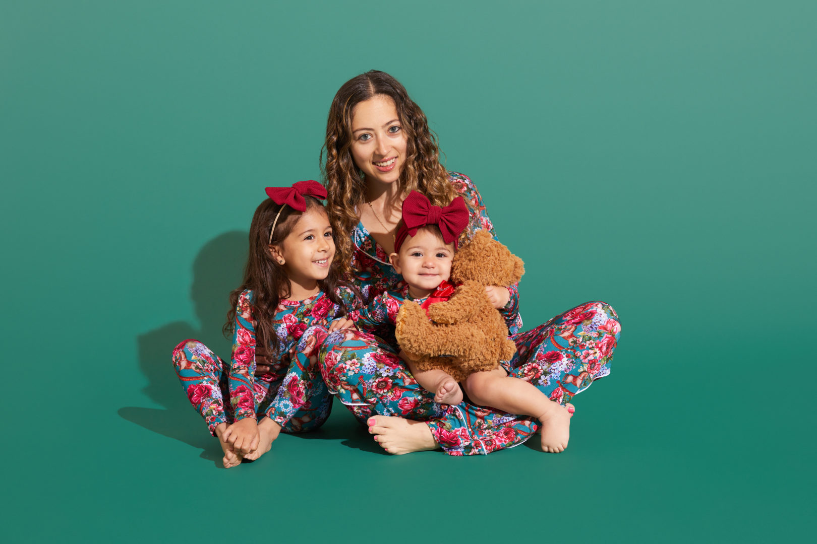 Posh Peanut Collaborates With NYC Icon FAO Schwarz for Limited Edition Pajamas - aNb Media, Inc.