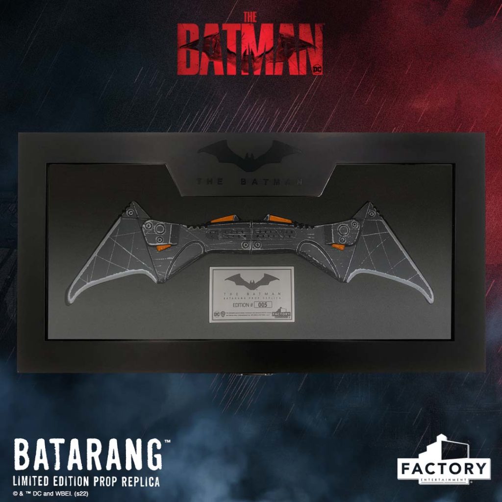 Factory Batarang Batman